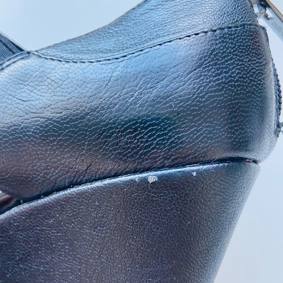 Kenneth Cole Women's Wedge - Picture 4 of 5